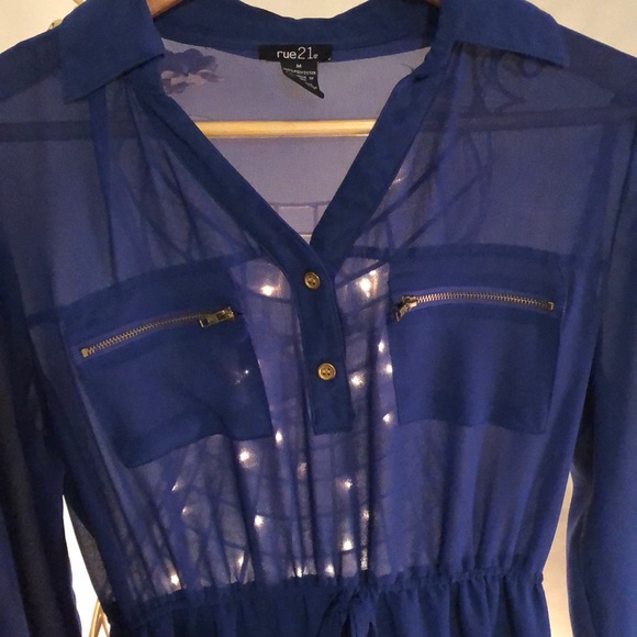 Dress - Picture 4 of 5